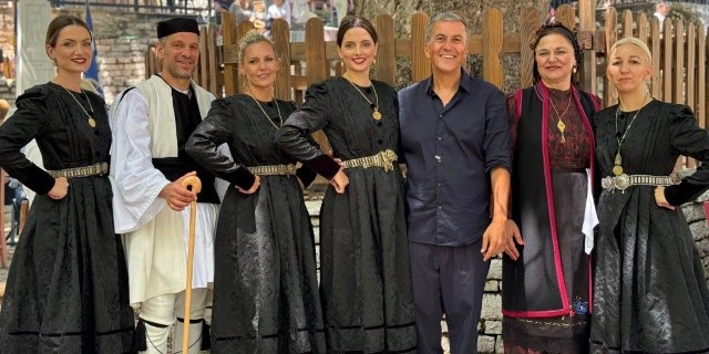Τζούρτζια Ασπροποτάμου - Κυριακή στο Χωριό