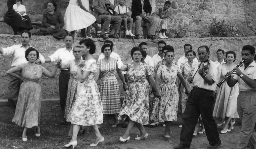 Κοινοτικός χορός μικτός τριπλός - Καλλιρρόη δεκαετία 1960